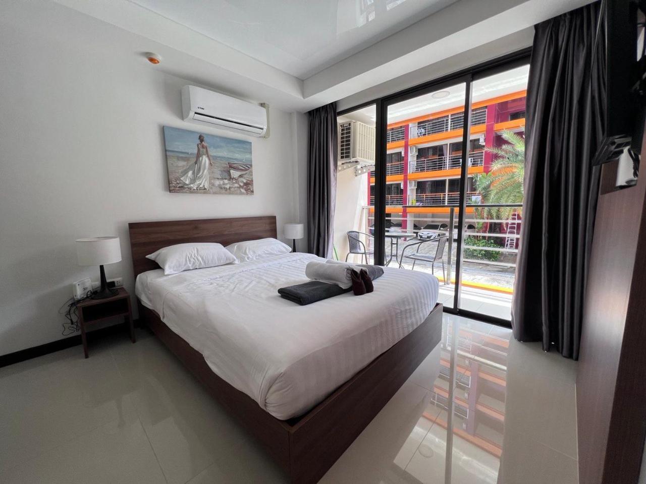 Naiharn Pearl Condo Hotel By Villacarte Nai Harn الغرفة الصورة